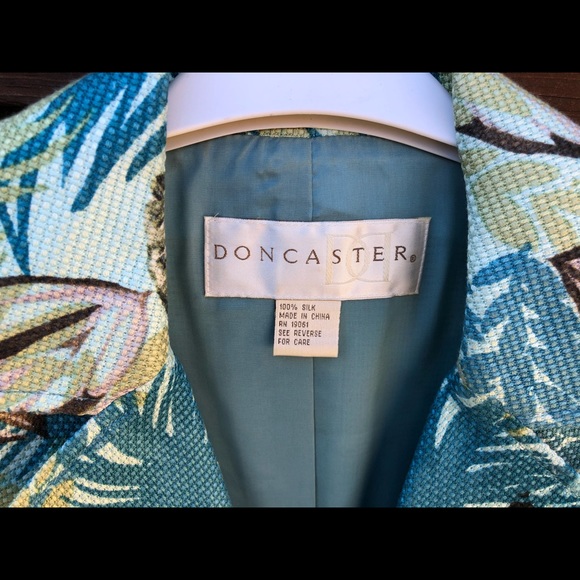 Doncaster Pencil Skirt with Jacket - Picture 3 of 4